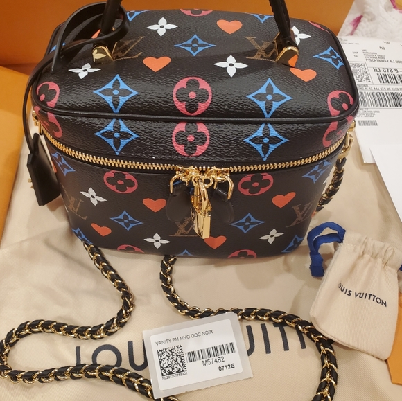 Authentic Limited Edition (time-capsule style) Louis Vuitton "Game On" Vanity PM - Picture 3 of 16
